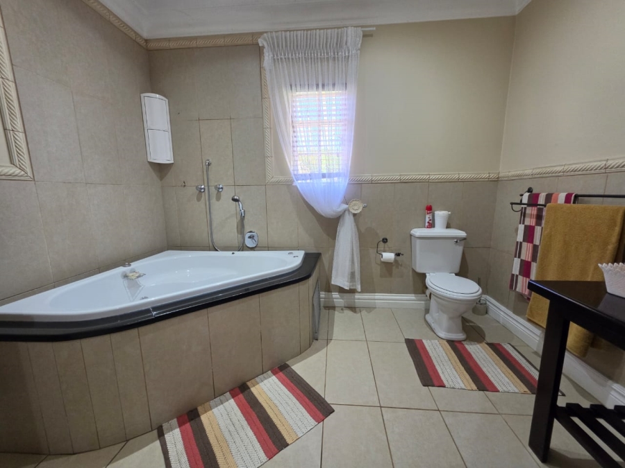 8 Bedroom Property for Sale in Riebeeckstad Free State